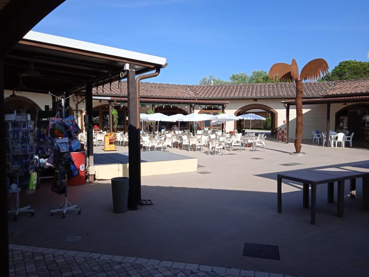 Mobile Comfort - Including Airco -camping Paradiso- R028 Campsite