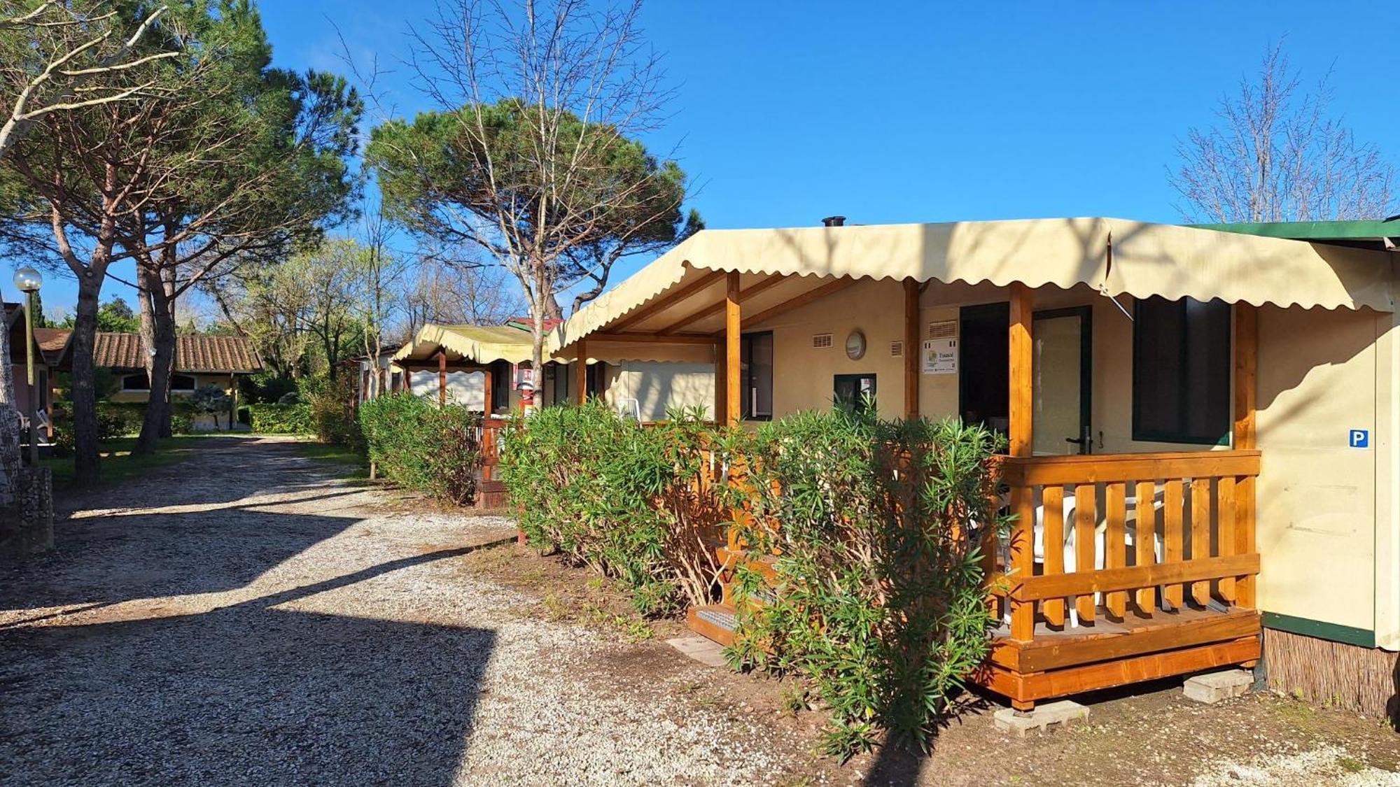 Mobile Comfort - Including Airco -camping Paradiso- R028 *